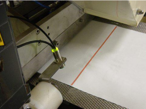 Fig. 1: UGB transmitter above the packaging paper